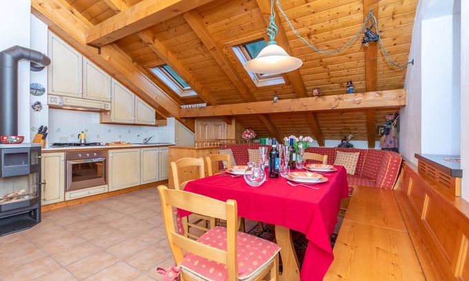 Alleghe Apartment | mansarda Lungolago