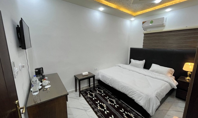 Wadi Musa Bed & Breakfast | Mansi Residence