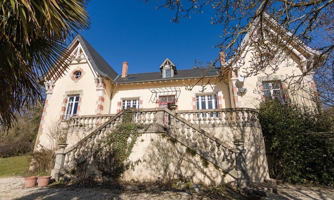 Savignac-Ledrier Villa | Mansion in Dordogne with Private Pool