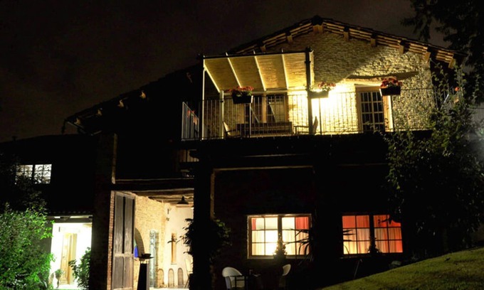 Ciglie Apartment | Mansion in Langhe Hills With Pool