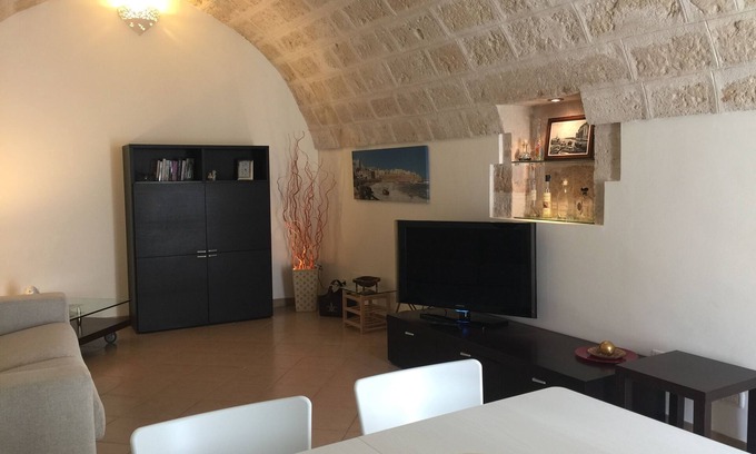 Centro Storico House | Mansion - MonopoliHouse with character