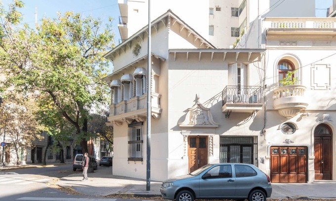 Colegiales Condo | Mansion Paz A 10 pax Deluxe House Belgrano