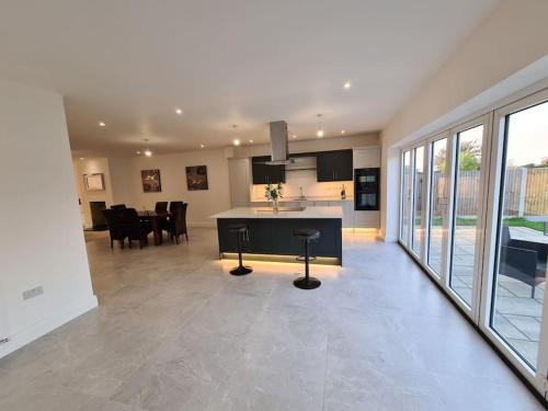 Isle of Thanet House | Manston Manor