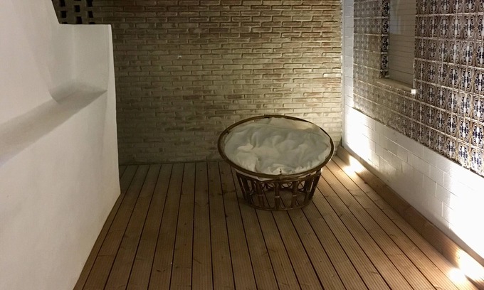 Manta Rota House | MantaGarden - Typical House - Manta Rota Beach - AC - WiFi - Garden with 250 m2