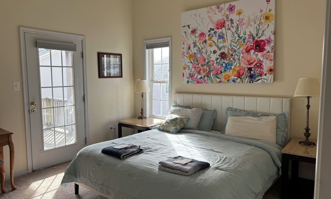 Scaggsville House | Maple Lawn Gem-3-bedroom, 30 day plus only stays