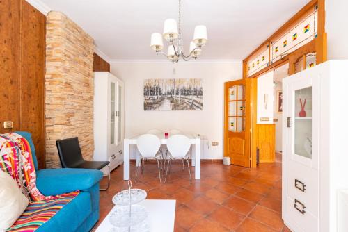 Almayate Bajo Villa | Mar y Montañas Almayate