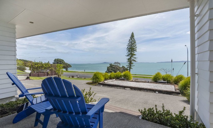 Maraetai Cottage | Maraetai Couples Retreat - Omana Beach Apartment