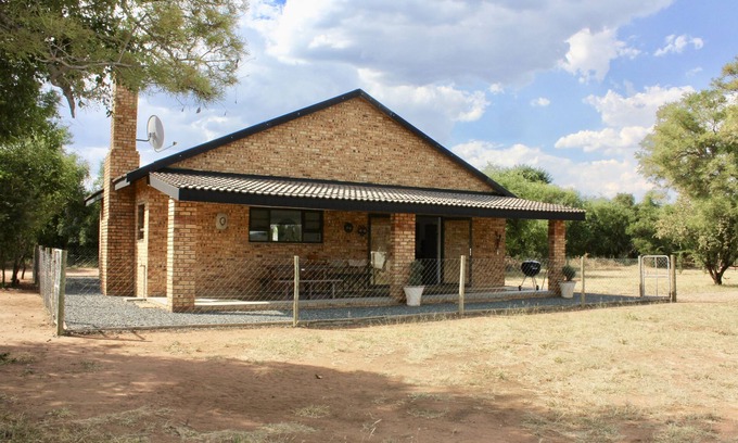 Thabazimbi House | Marakele Animal Sanctuary-Toms Cottage