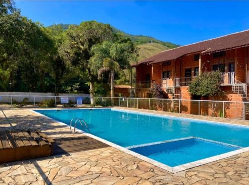 Silop Apartment | Maranduba beach apartamento