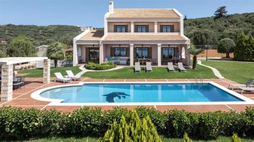 Sternes Apartment | Marathi Hilltop Oasis Sea View Villa