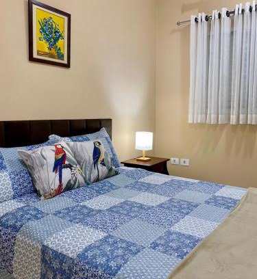 Assis House | Maravilhosas Suítes Casa das Flores no Centro de Assis- SP-Brasil