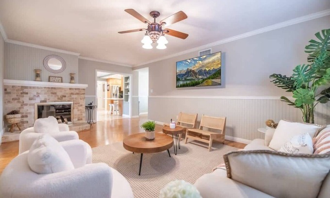 Northwest Anaheim House | Marbella Lane - Charming 4BR Bungalo for Relaxing Retreat