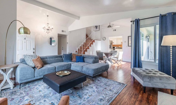 West Covina House | @ Marbella Lane - Cozy & Bright Duplex