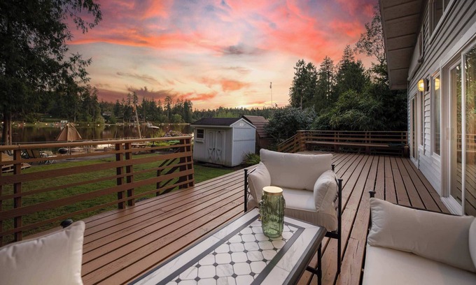 Maple Heights-Lake Desire House | @ Marbella Lane - Hidden Gem on Scenic Shady Lake