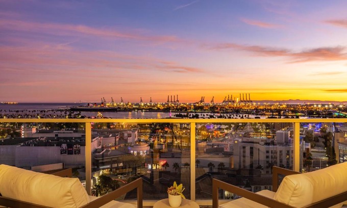 Waterfront Apartment | @ Marbella Lane - Penthouse w/City & Ocean Views