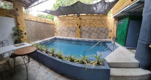 Alfonso House | Marcelo Nature Camp Staycation