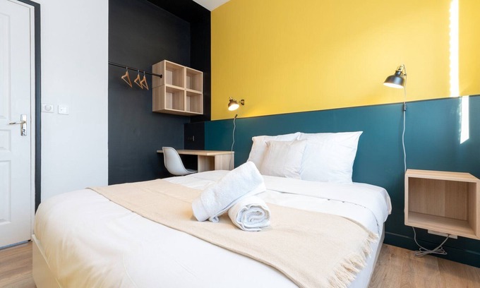 Marcq-en-Baroeul Apartment | Marcq-en-Baroeul - App art deco equipped for 2!