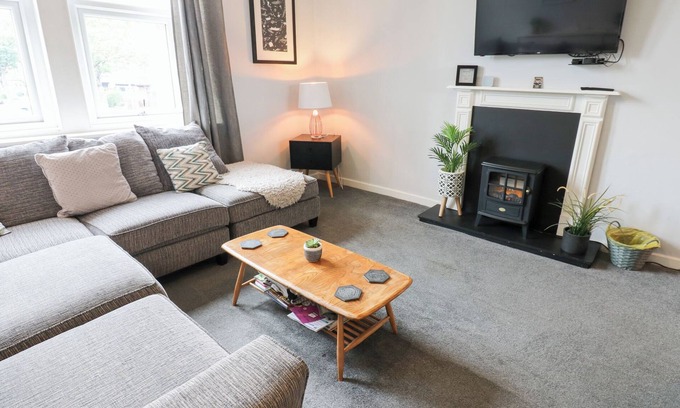 Whitley Bay Cottage | MARDEN MEWS, pet friendly, character holiday cottage in Whitley Bay