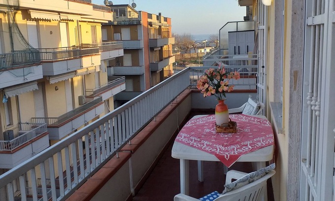 Marinella di Sarzana Apartment | MareMonti, one step away from the beaches and mountains