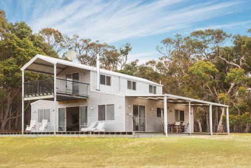 Rosa Glen House | Margaret River Farmhouse
