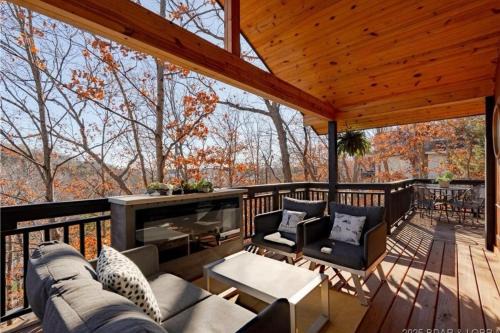 Osage Beach House | Margarita Dreams