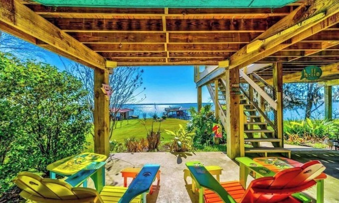 West Livingston House | Margaritavilla-4 bed/3.5 baths-Water Front-Amazing