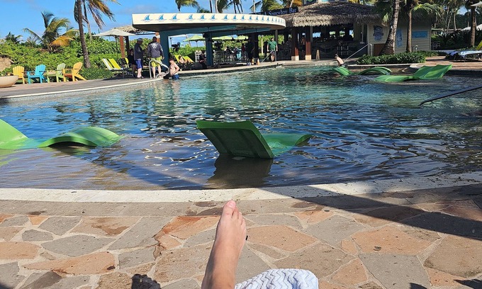 Mameyes II Resort | Margaritaville 1 Bedroom Deluxe - Oceanside, Sleeps 4. Christmas Day in Paradise