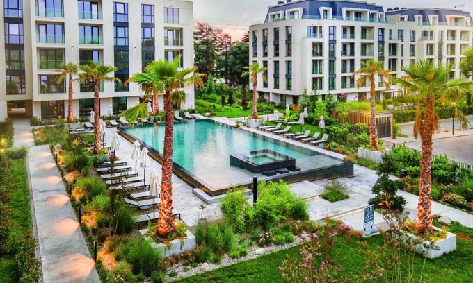 Saints Constantine and Helena Apartment | Marina Beach Azur- 100m from the BEACH & SPA! LUXURY APARTMENT!
