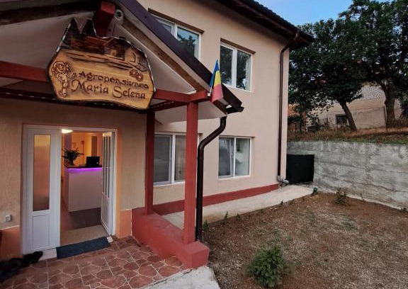 Balta House | Maria Selena