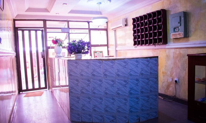 Oshodi-Isolo House | Maria Suites