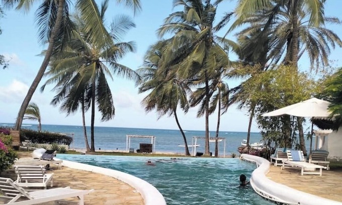Malindi Marine National Park Cottage | MARIA, the Star on the sea beach cottages - Martinnn