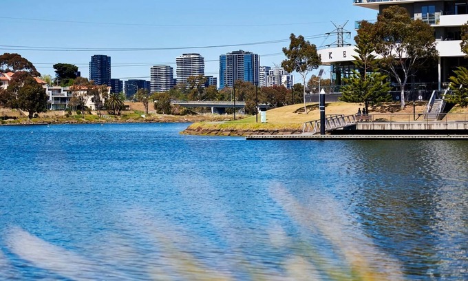 Maribyrnong Apartment | Maribyrnong Marvel Charm with Cityscape Bliss