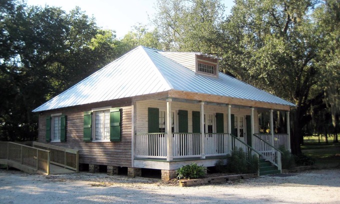 Destrehan Cottage | Marie Celeste Creole Country Cottage