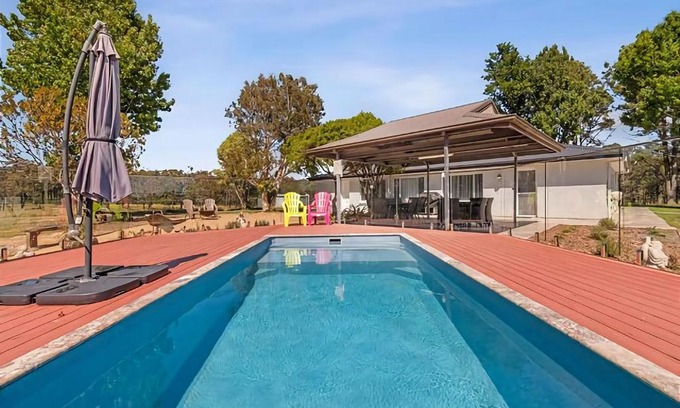 Mogo House | Marie's Rest managed by Batemans Bay Accom