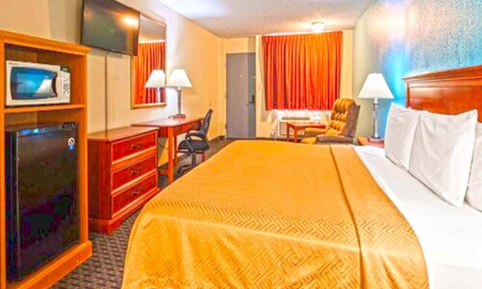 Salina House | Marifah Inn Salina