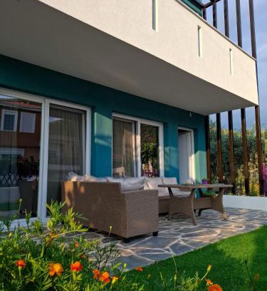 Prinos Villa | MariGold Villa
