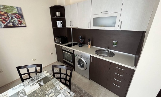 Shiligarnika Apartment | Marina Apartment - One Bedroom
