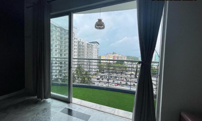 Baharu Apartment | Marina GuestHome Pool View