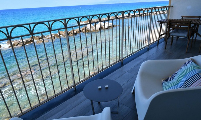 Pizzo Apartment | Marina Holiday Home - Panoramic house on the beach, Calabria, South-Italy