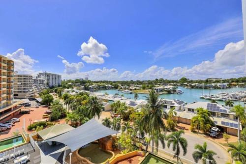 Cullen Bay Apartment | Marina Magic 2 Bed, 2 Bath Apt Stunning Views