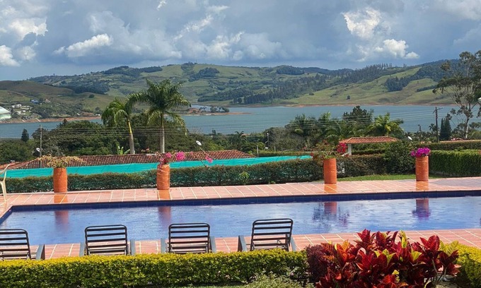 Zarzal Bed & Breakfast | Marina Private Villa