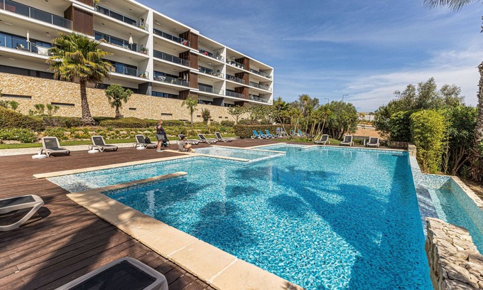 Telheiro Apartment | Marina Village | Pool | Garage