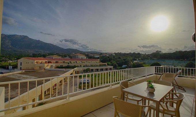 Marine de Saint Ambroggio Apartment | Marine di Sant'Ambroggio - Modern apartment with sea view - F2-A MARINA 4