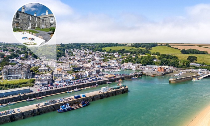 Treator House | Marine Villa - Six Bedroom House, Sleeps 12