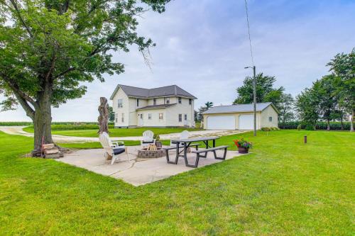 Marion House | Marion Retreat with Patio, Grills and Fire Pit