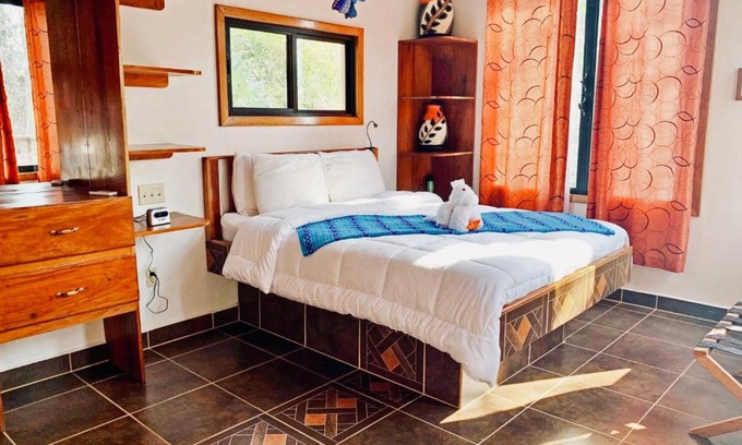 San Antonio Apartment | Mariposa Jungle Lodge