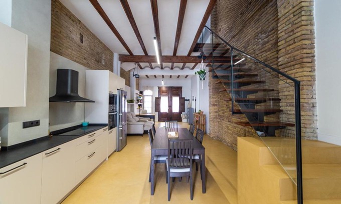 El Cabanyal House | Maritime House Valencia Beach