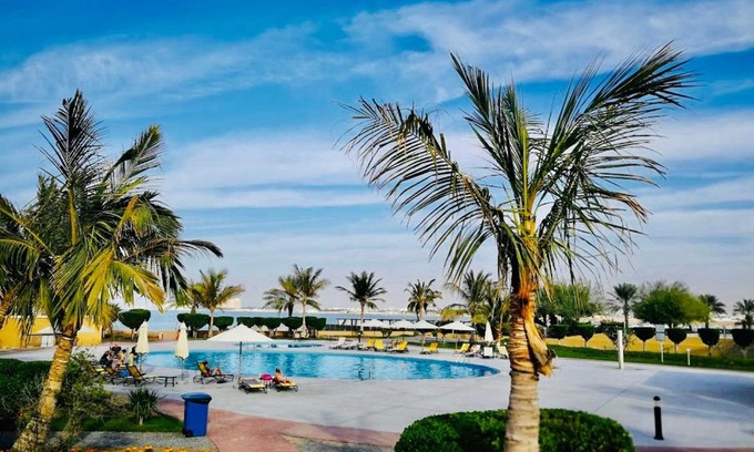 Bab Al Bahr Apartment | Marjan Island Beach Apartment