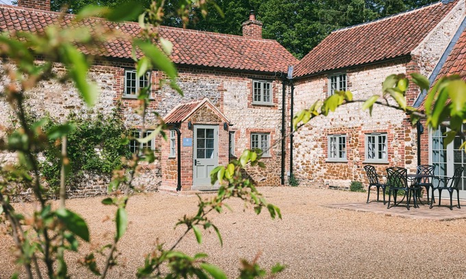 Ringstead Apartment | Market Square House, Fring, Norfolk