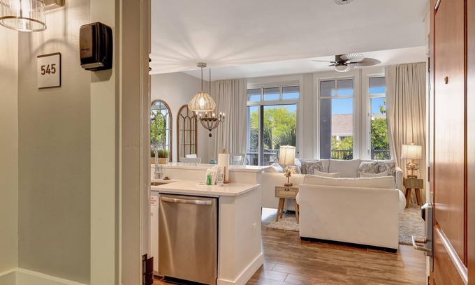 Sandestin Condo | Market Street Elegance - Stylish One-Bedroom Retreat for Four at Sandestin Golf and Beach Resort!